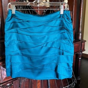 DVF teal mini skirt Size 4